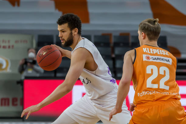 这一决策反 这一决策反